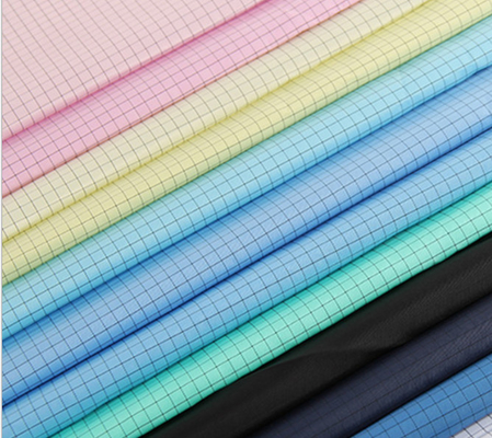 Geleidende Cleanroom Antistatische Textiel 5MM ESD van de Netpolyester Stoffen